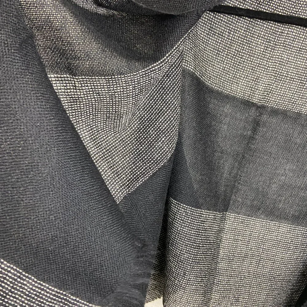 TOIMEME Scarf Shawl Wrap 100% Thin Wool Made in Japan 31
